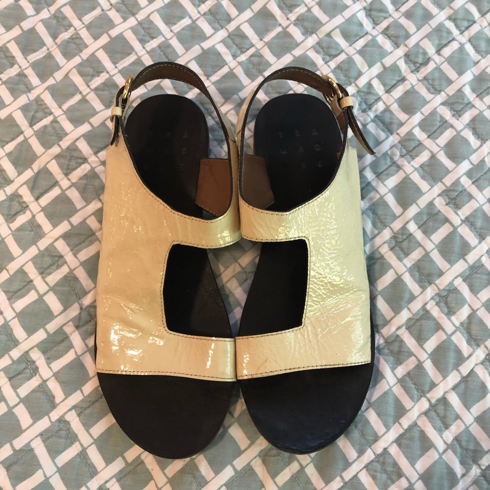 🔥🔥 Roman Cut-out Sandals, Italian Leather